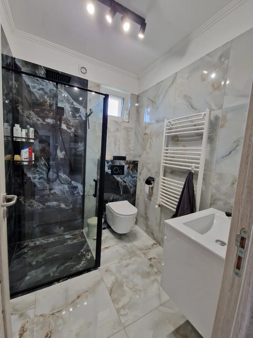 Eladó családi ház Ebes Meilen utca - Kép 9