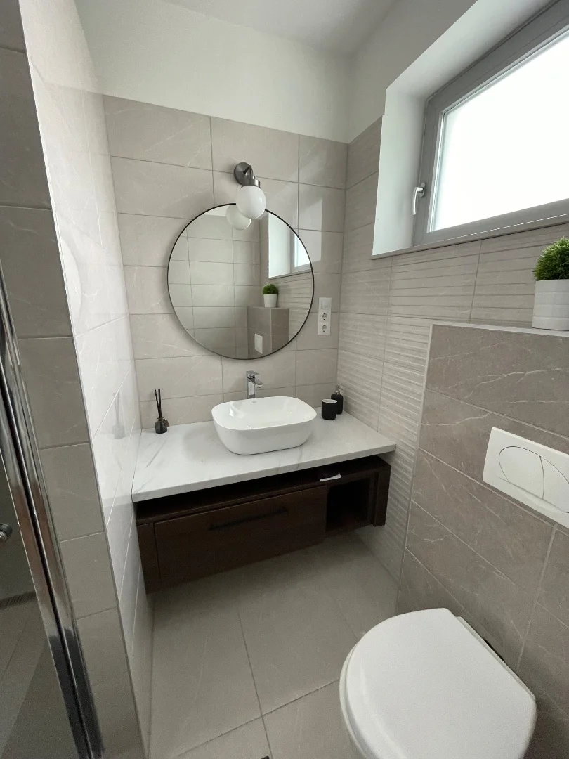 Eladó családi ház Pápa Alsóváros - Kép 8