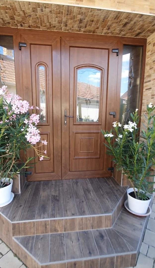 Eladó családi ház Ebes - Kép 11