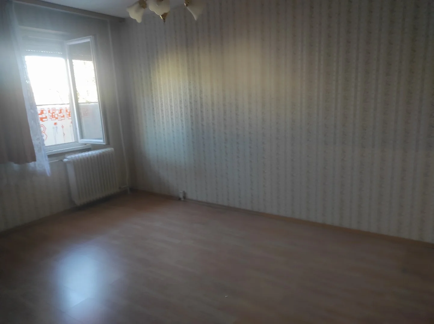 Eladó panel lakás Dunaújváros Hengerész út. 1 - Kép 3