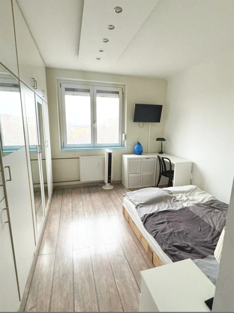 Eladó panel lakás Budapest 03. ker. Juhász Gyula utca - Kép 4