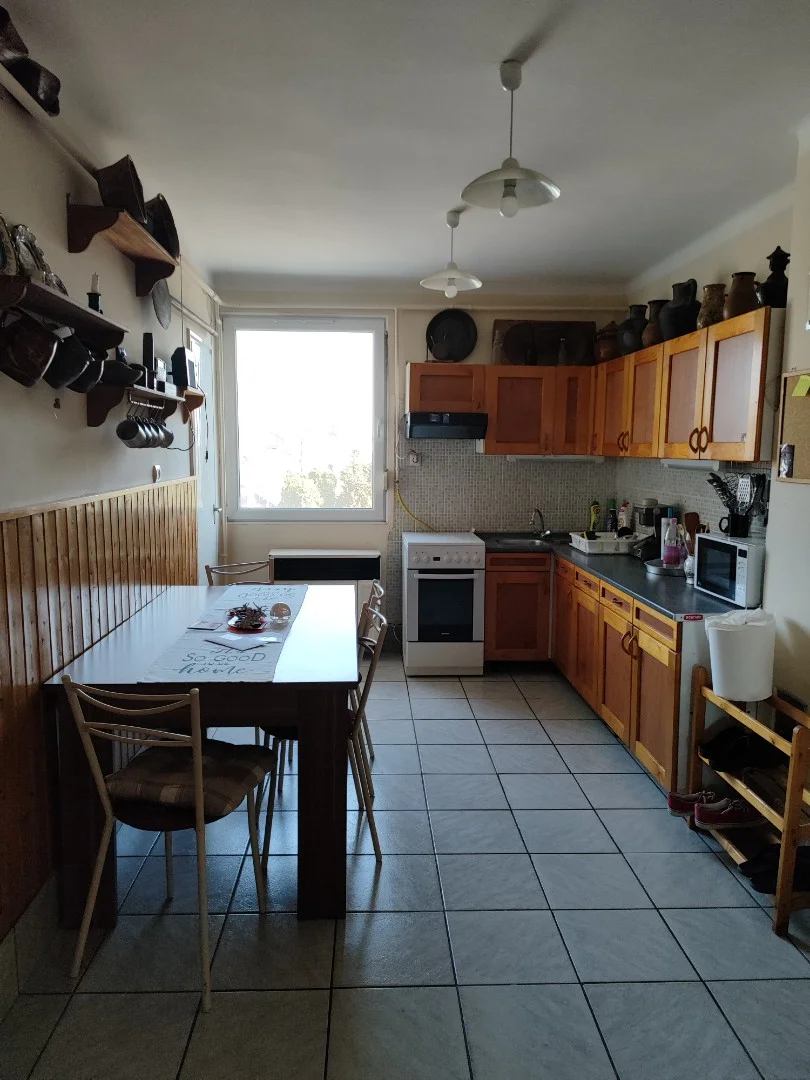 Eladó tégla lakás Szentlőrinc Hunyadi J utca - Kép 2