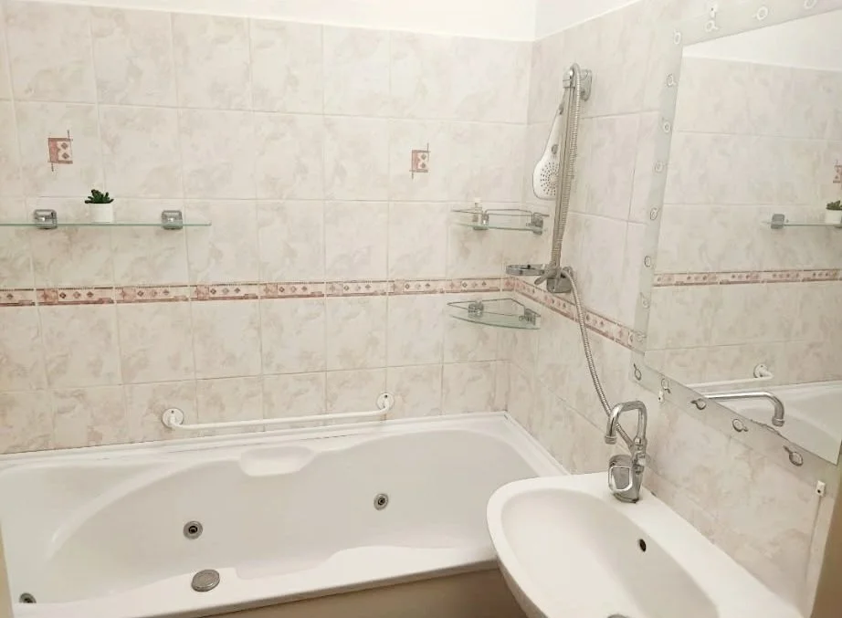 Eladó panel lakás Nagykőrös Bárány utca