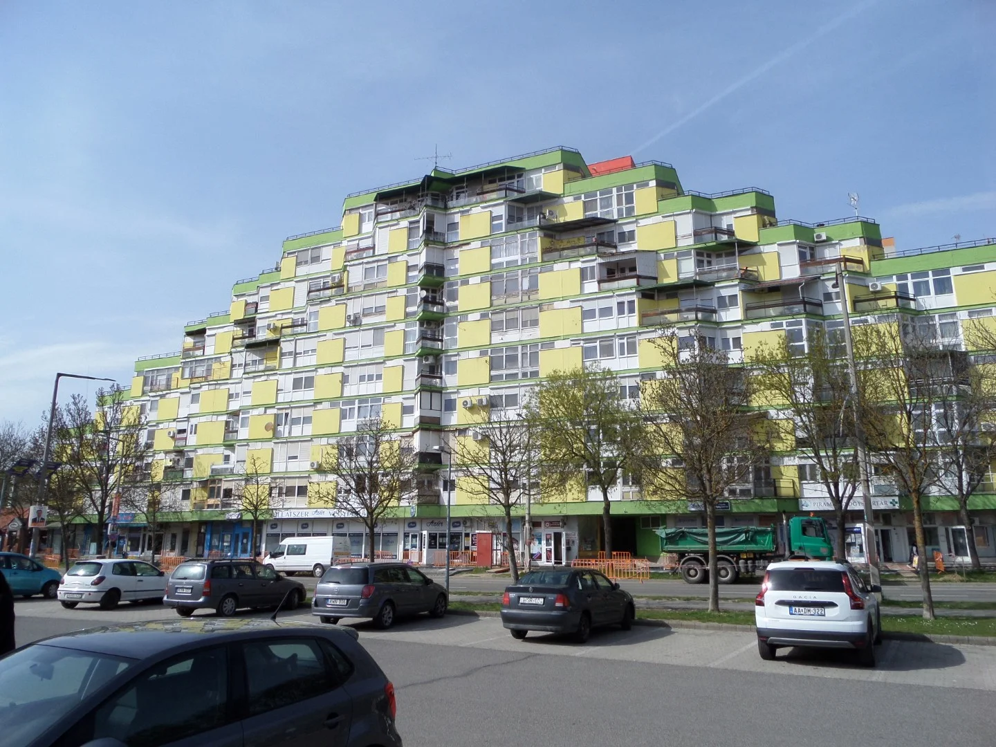 Eladó panel lakás Komló Kossuth Lajos utca - Kép 2