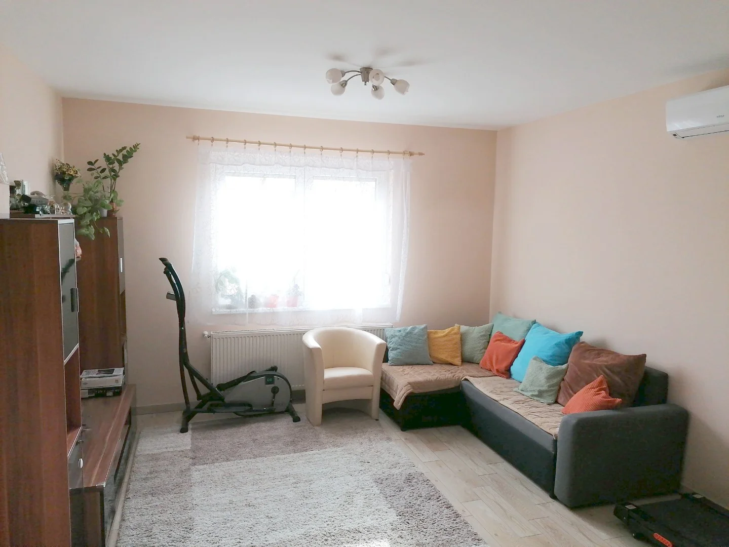 Eladó családi ház Péteri - Kép 3