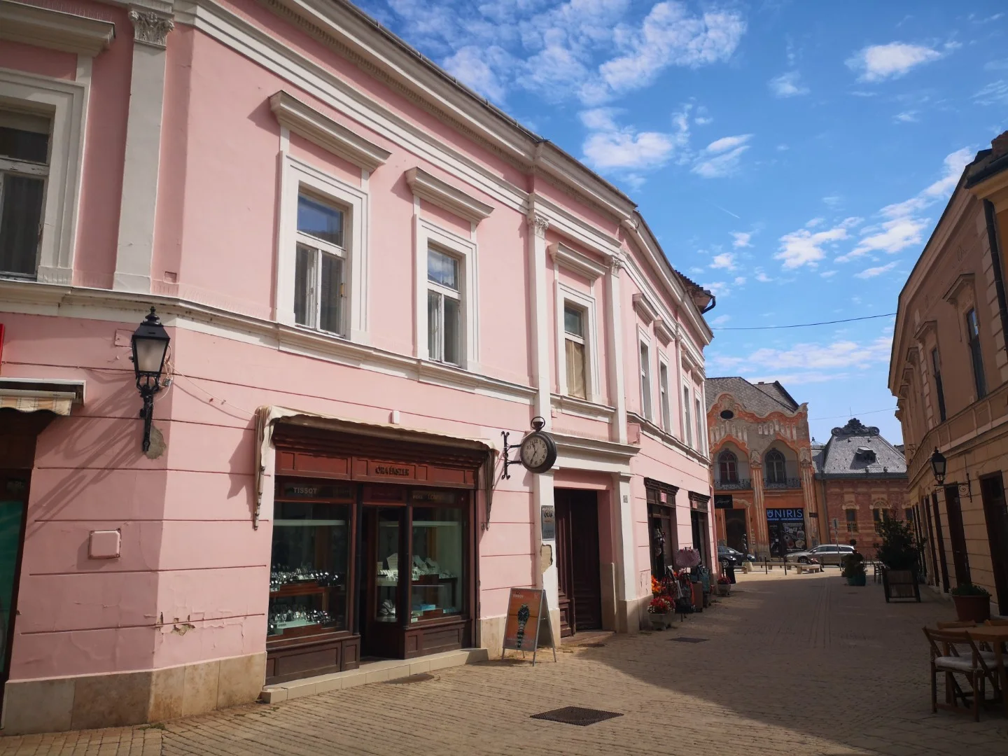 Eladó tégla lakás Székesfehérvár Kossuth utca