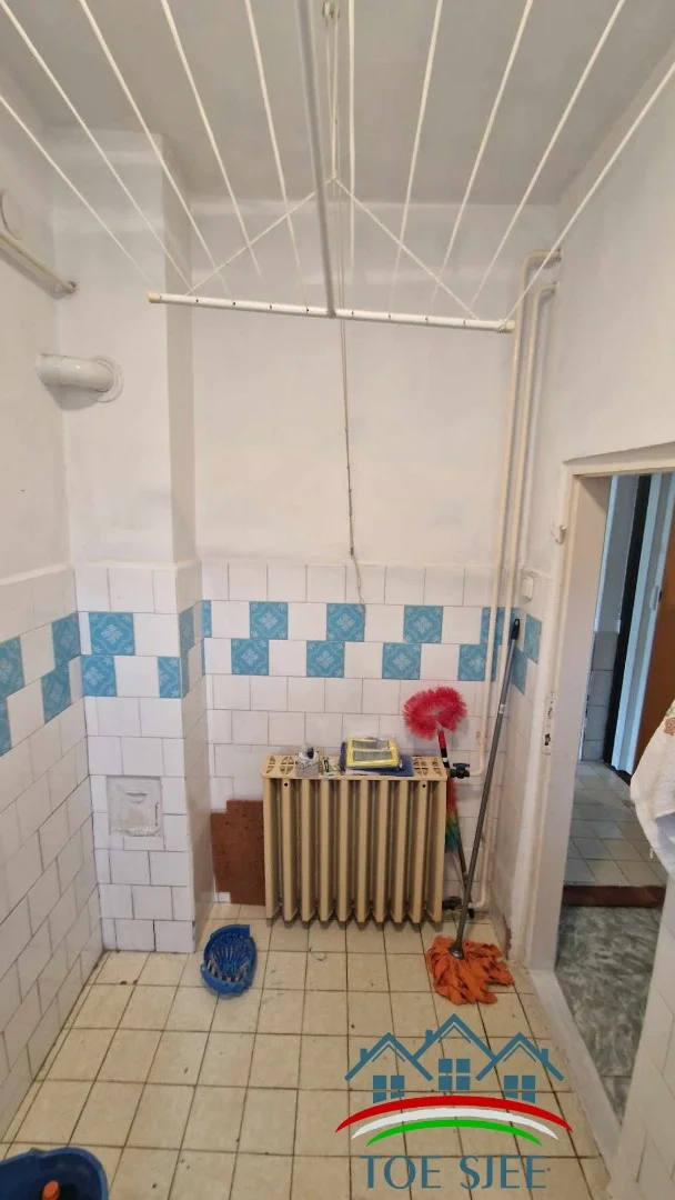 Eladó családi ház Abádszalók - Kép 17