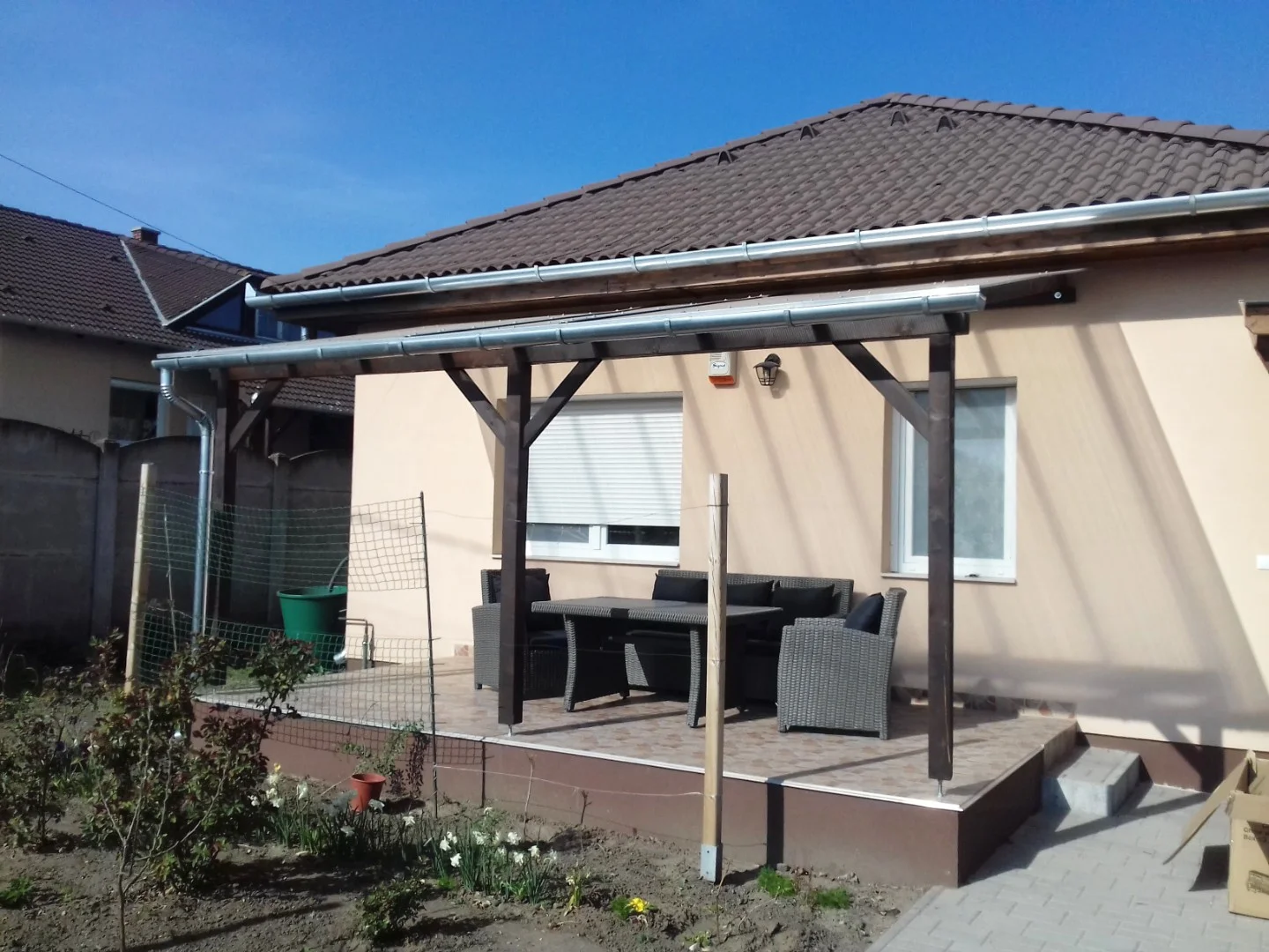 Eladó családi ház Péteri - Kép 2