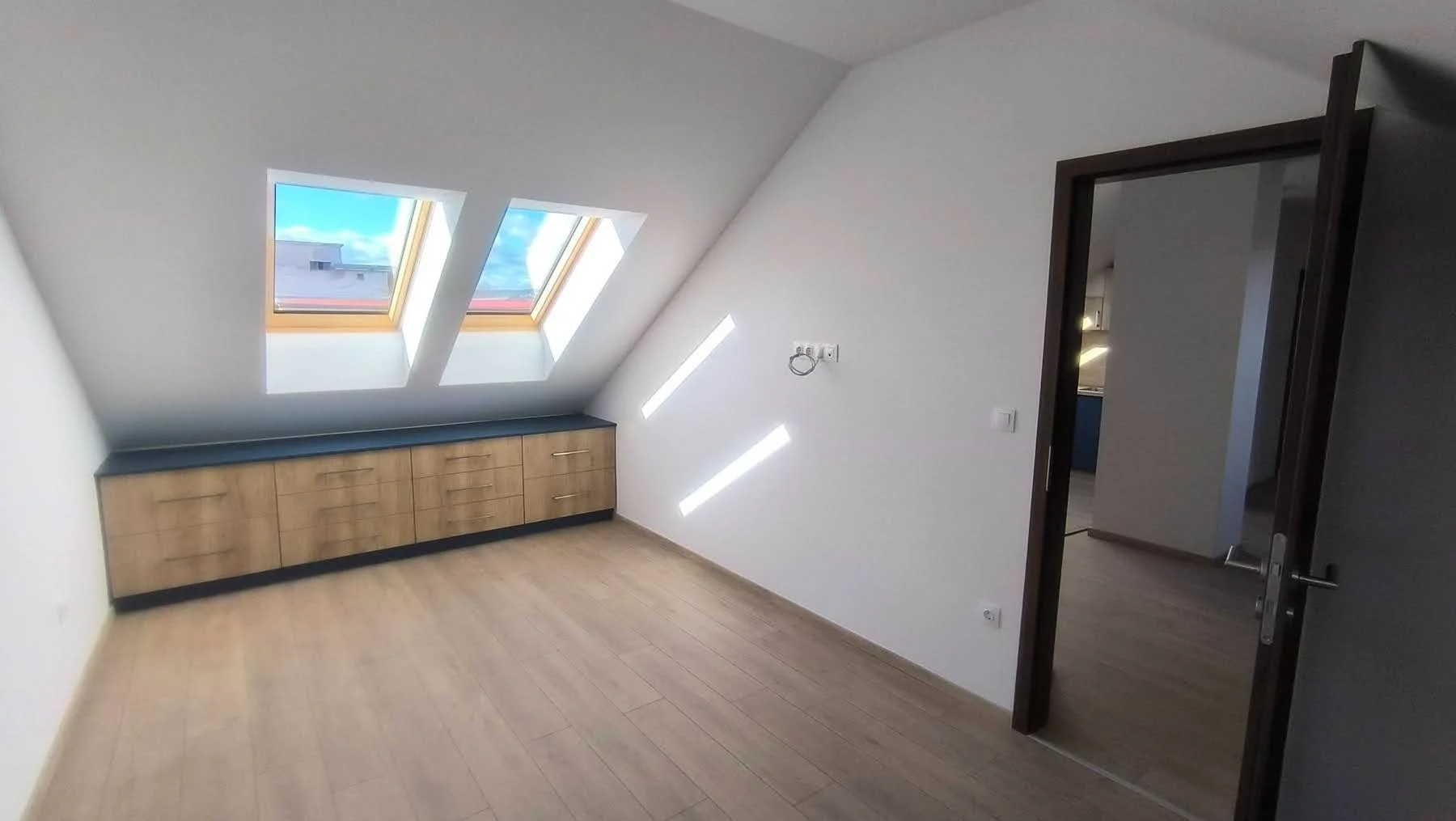 Kiadó tégla lakás Budapest 04. ker. Perényi Zsigmond utca - Kép 5