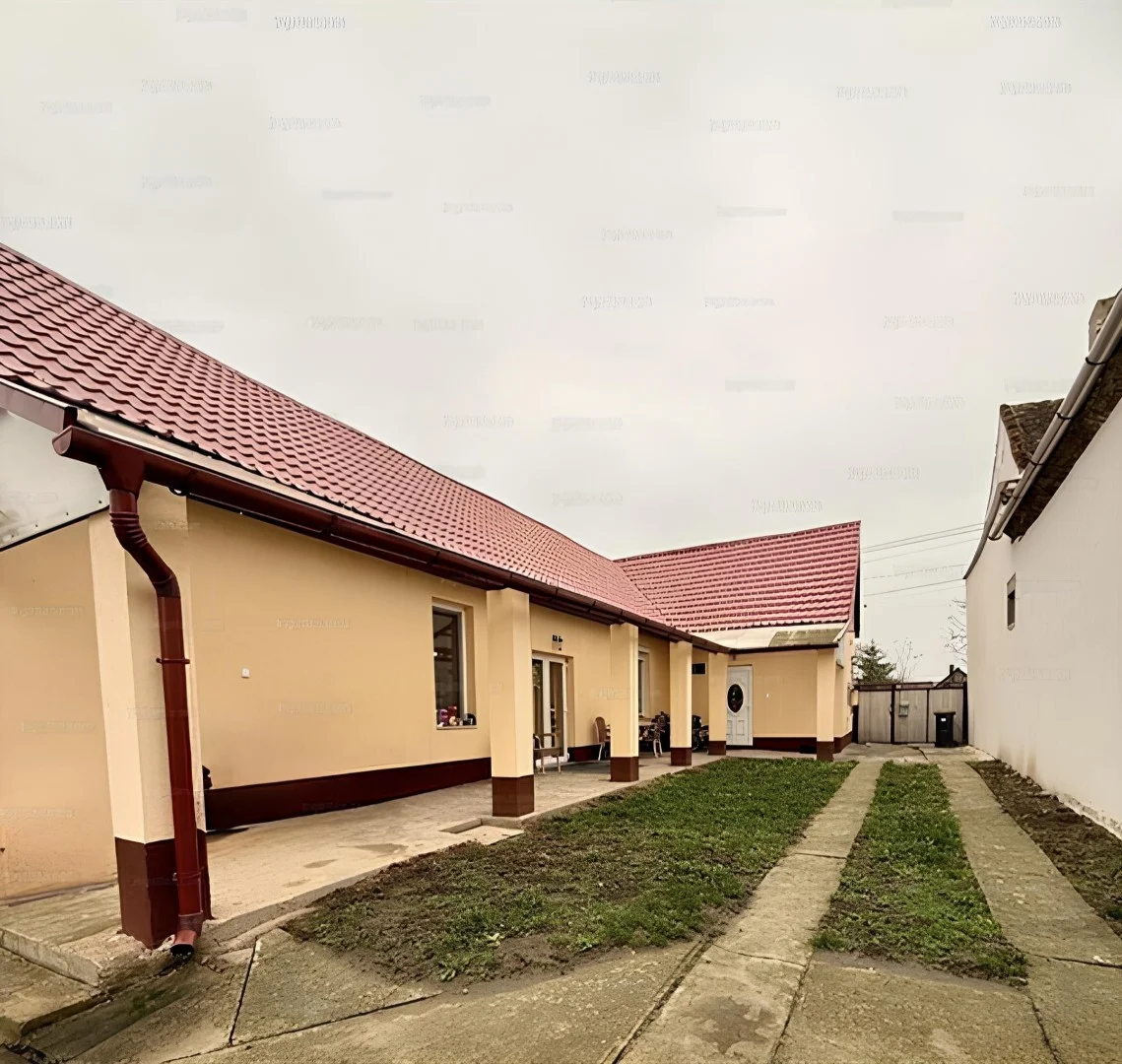 Eladó családi ház Hajdúszovát Széchenyi István - Kép 12