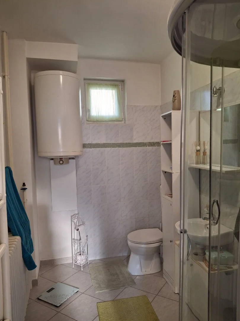 Eladó családi ház Hegyeshalom - Kép 6