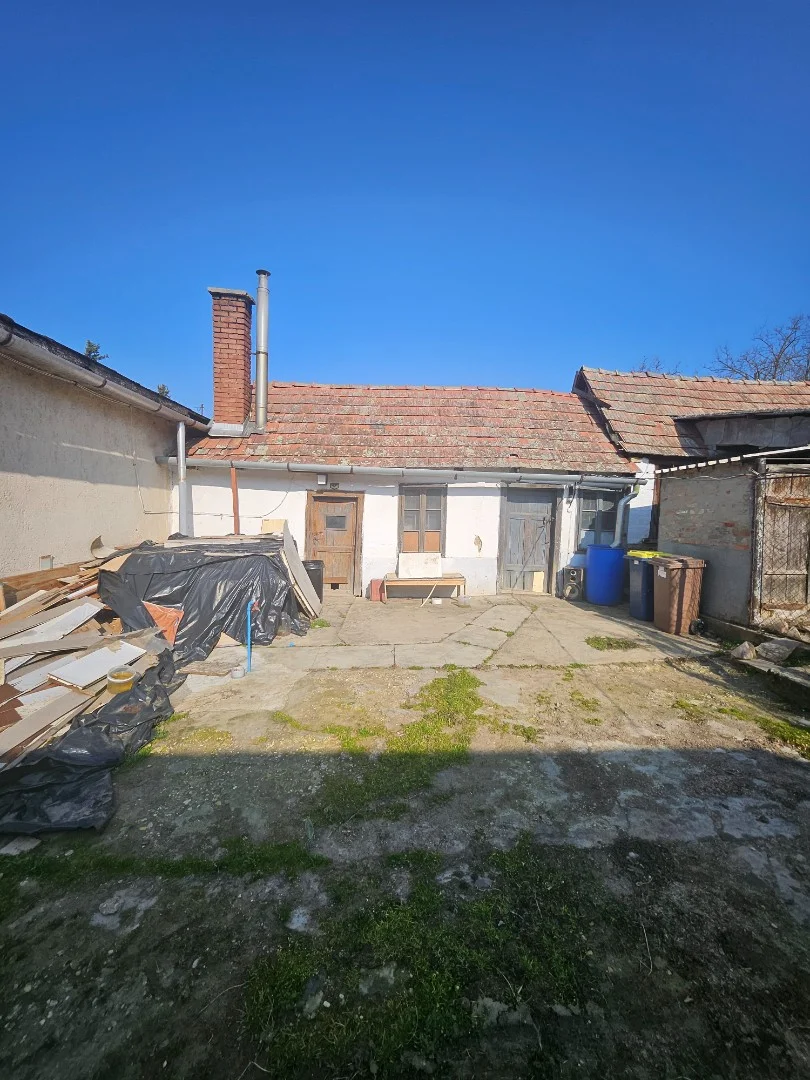 Eladó családi ház Héhalom - Kép 3