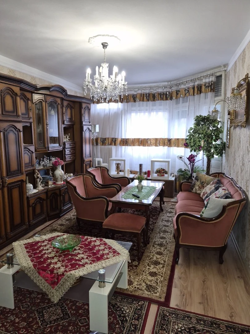 Eladó panel lakás Komló Kossuth Lajos utca - Kép 3