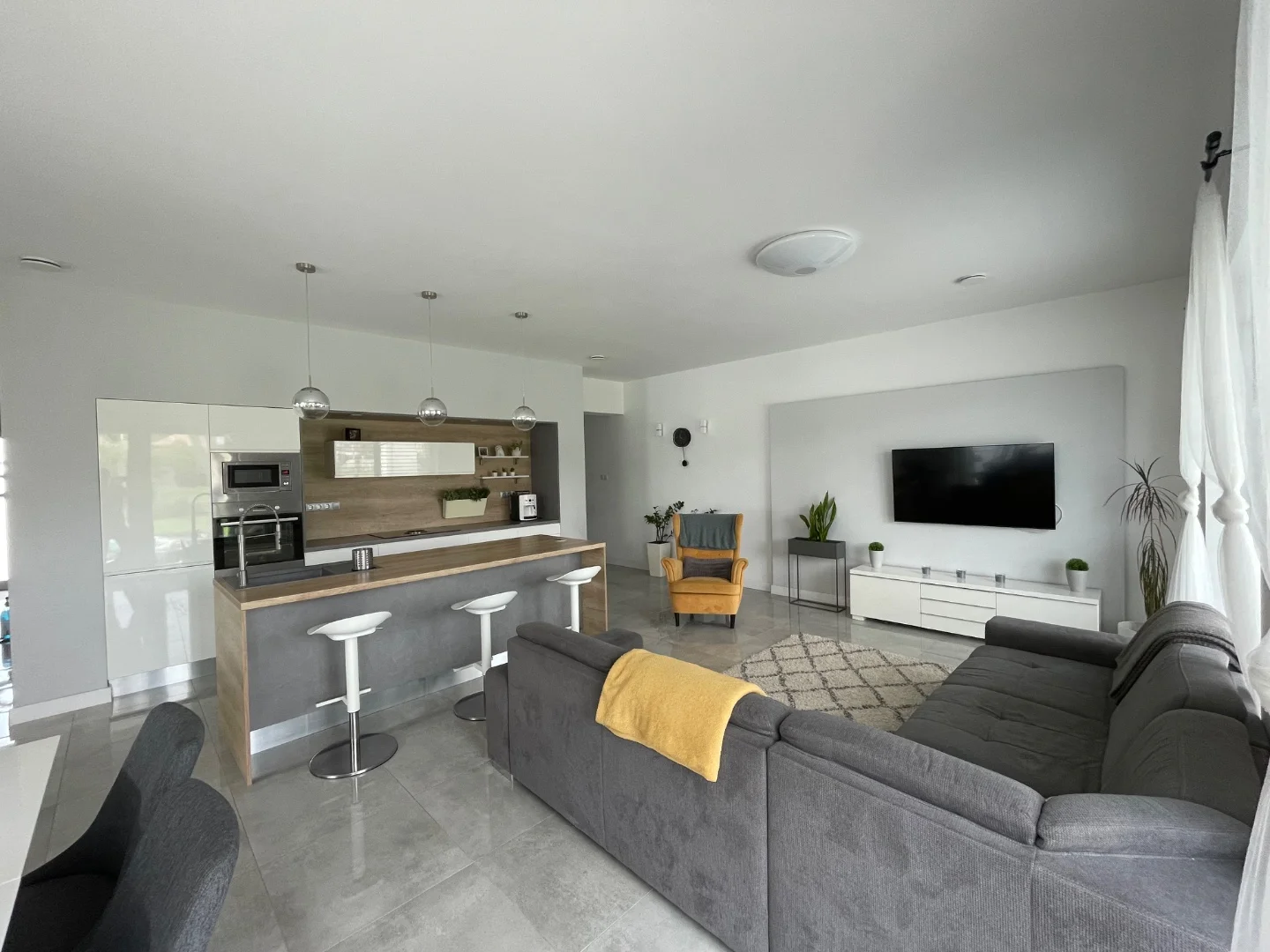 Eladó családi ház Pápa Alsóváros - Kép 3