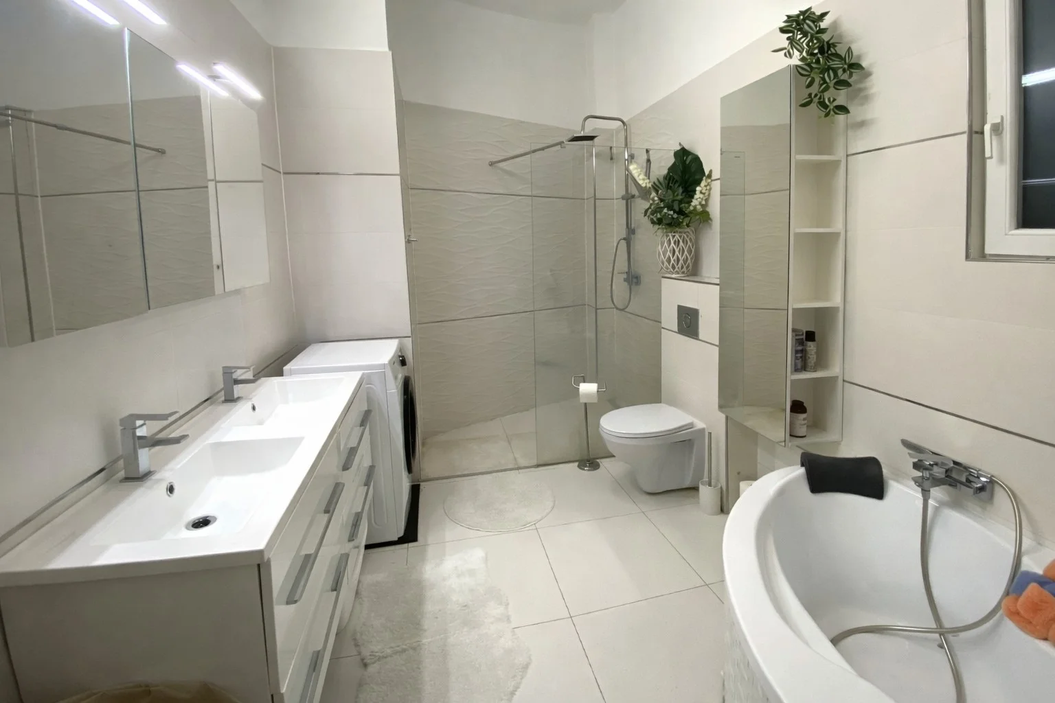 Eladó tégla lakás Budapest 06. ker. Deák tér - Kép 8