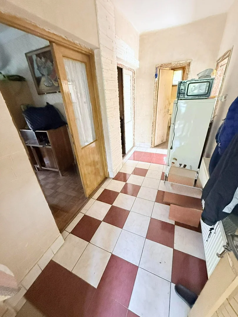 Eladó családi ház Kazincbarcika Zrínyi Ilona utca - Kép 8