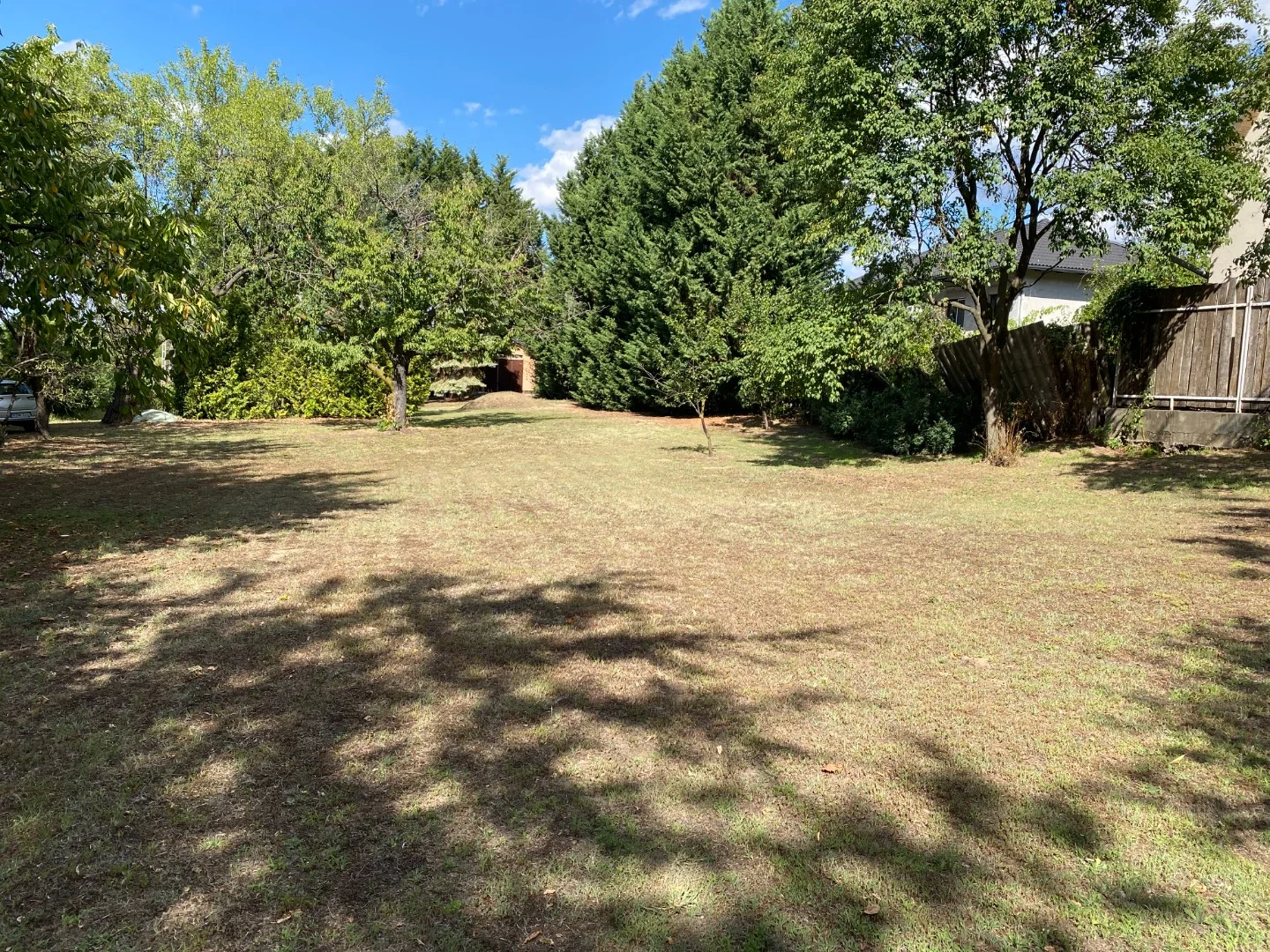 Eladó önálló nyaraló nyaraló / üdülő Mogyoród Eper utca - Kép 2