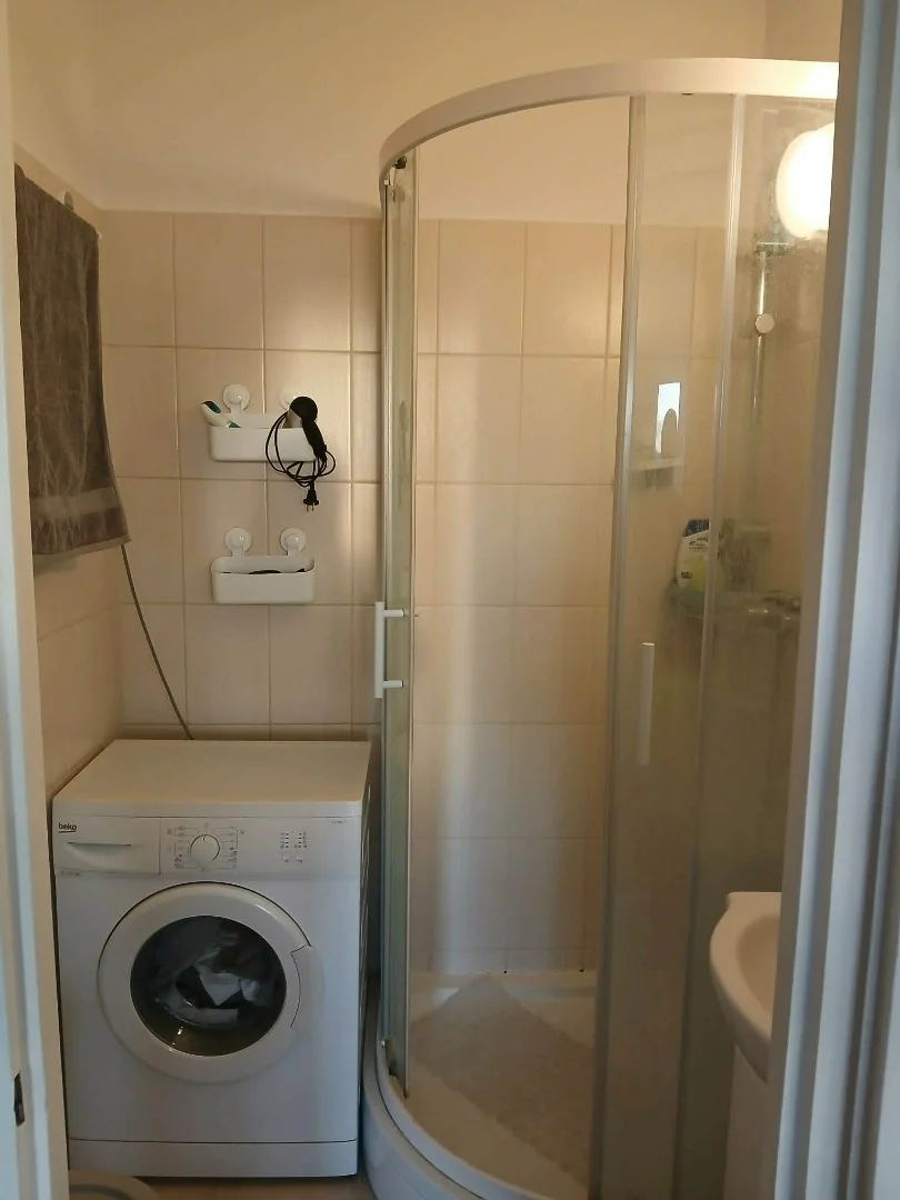 Eladó panel lakás Szolnok Ady Endre út - Kép 8