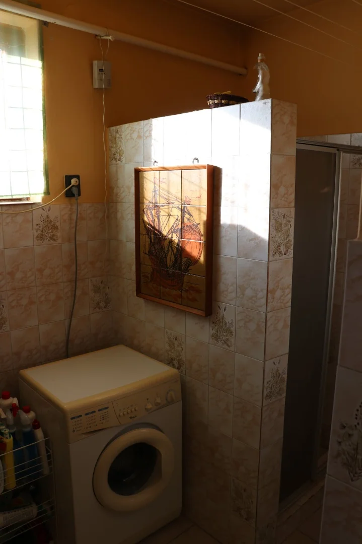 Eladó családi ház Dánszentmiklós Dózsa György utca - Kép 5