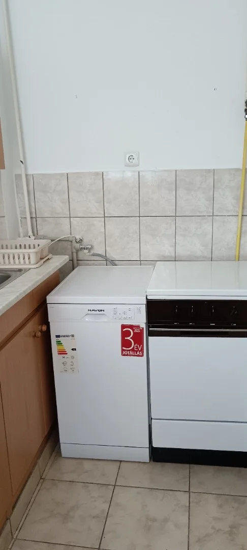 Kiadó tégla lakás Pápa Vajda lakótelep - Kép 13