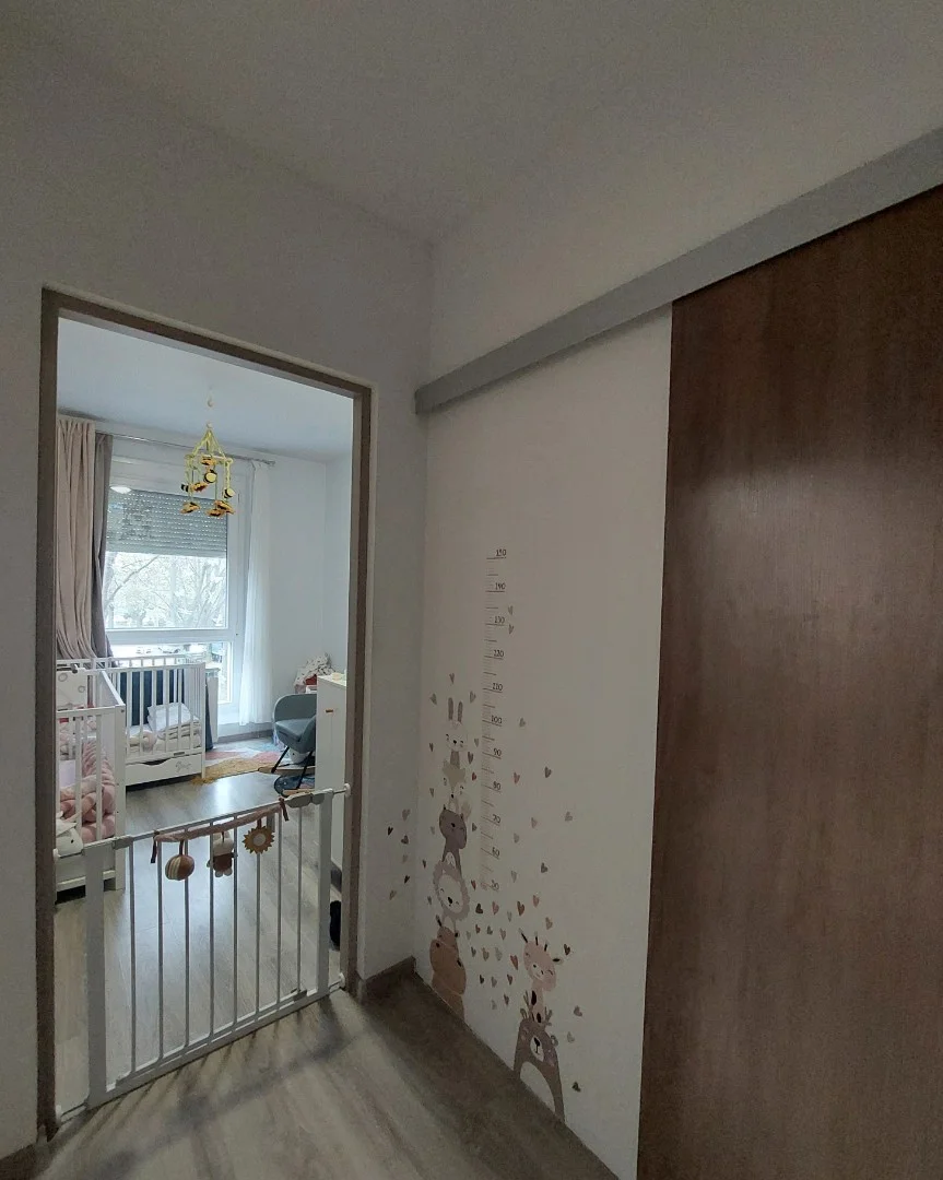 Eladó panel lakás Pécs - Kép 4