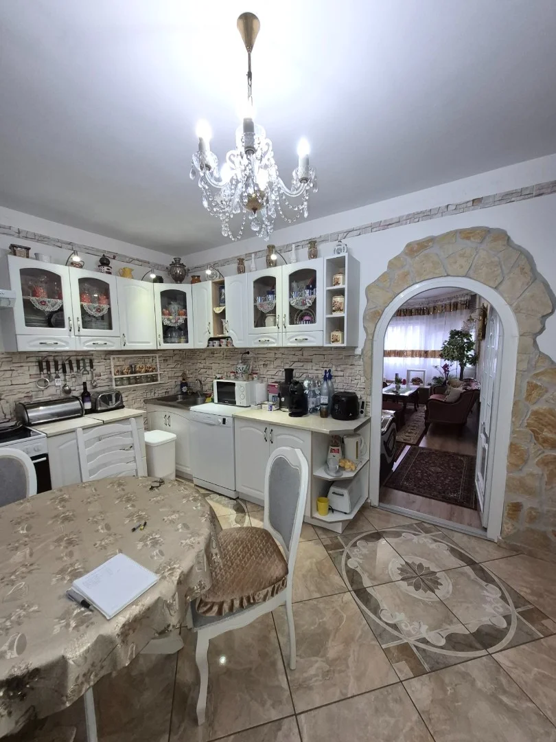 Eladó panel lakás Komló Kossuth Lajos utca - Kép 8