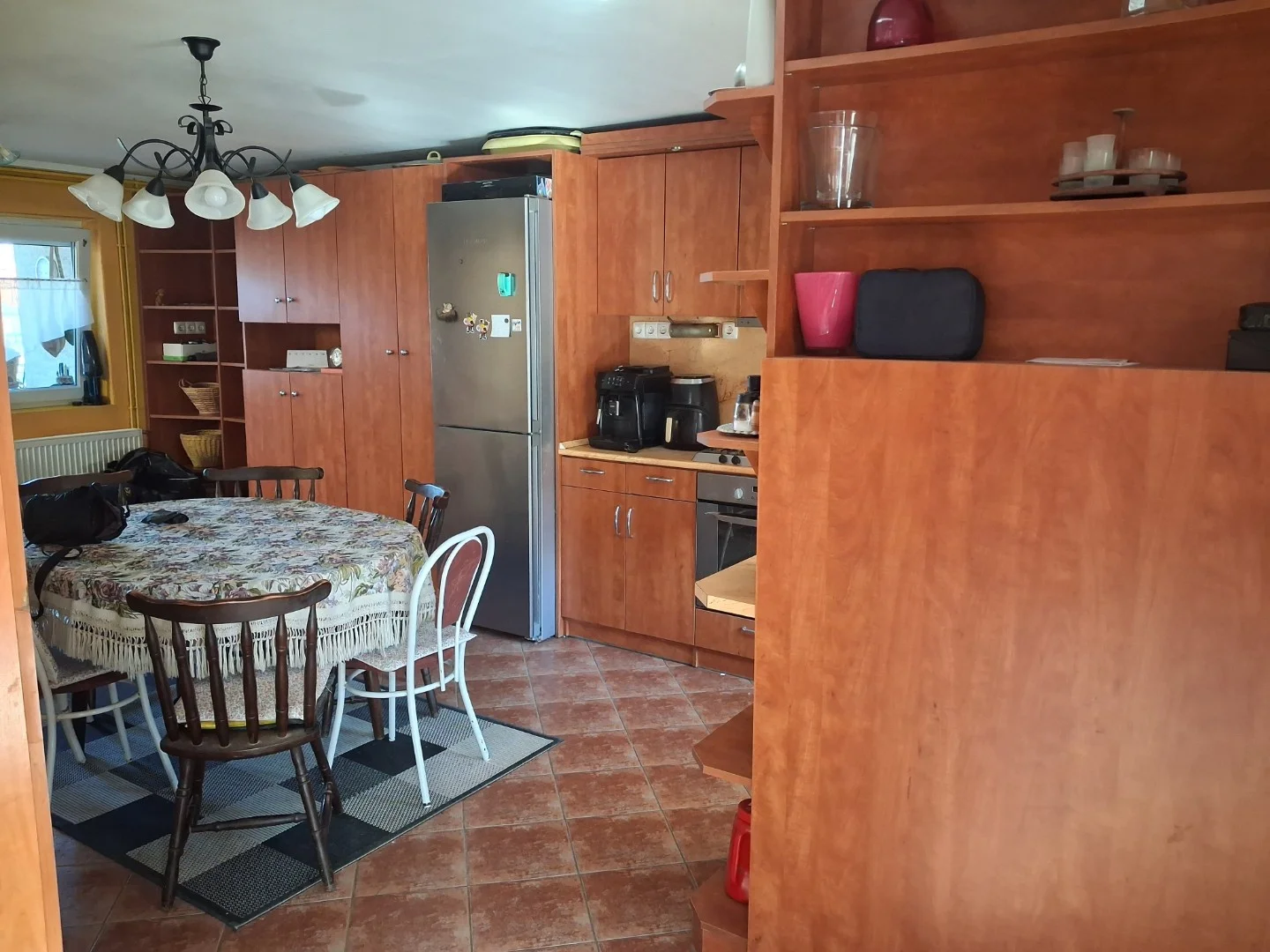 Eladó családi ház Bakonycsernye - Kép 7