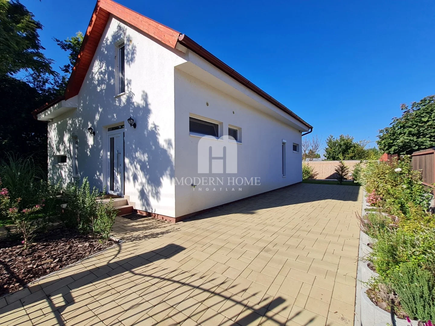 Kiadó családi ház Balatonvilágos