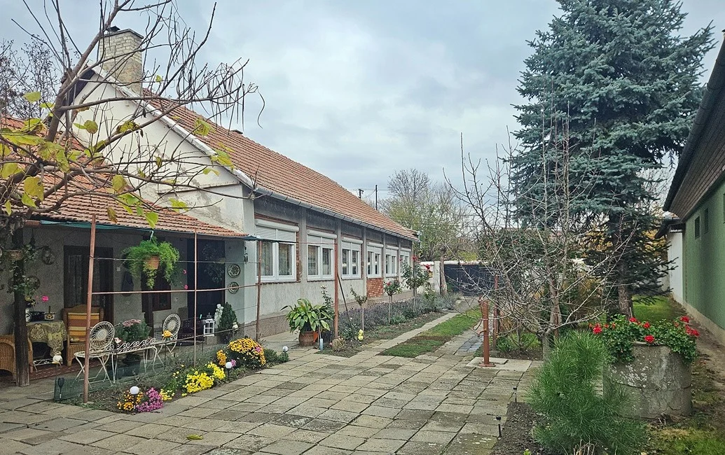 Eladó családi ház Békés Bocskai utca