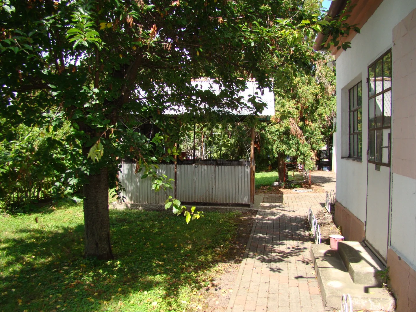 Eladó családi ház Mosonszentmiklós Dankó - Kép 2