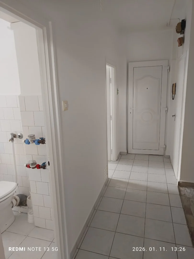 Kiadó tégla lakás Tatabánya Köztársaság - Kép 5