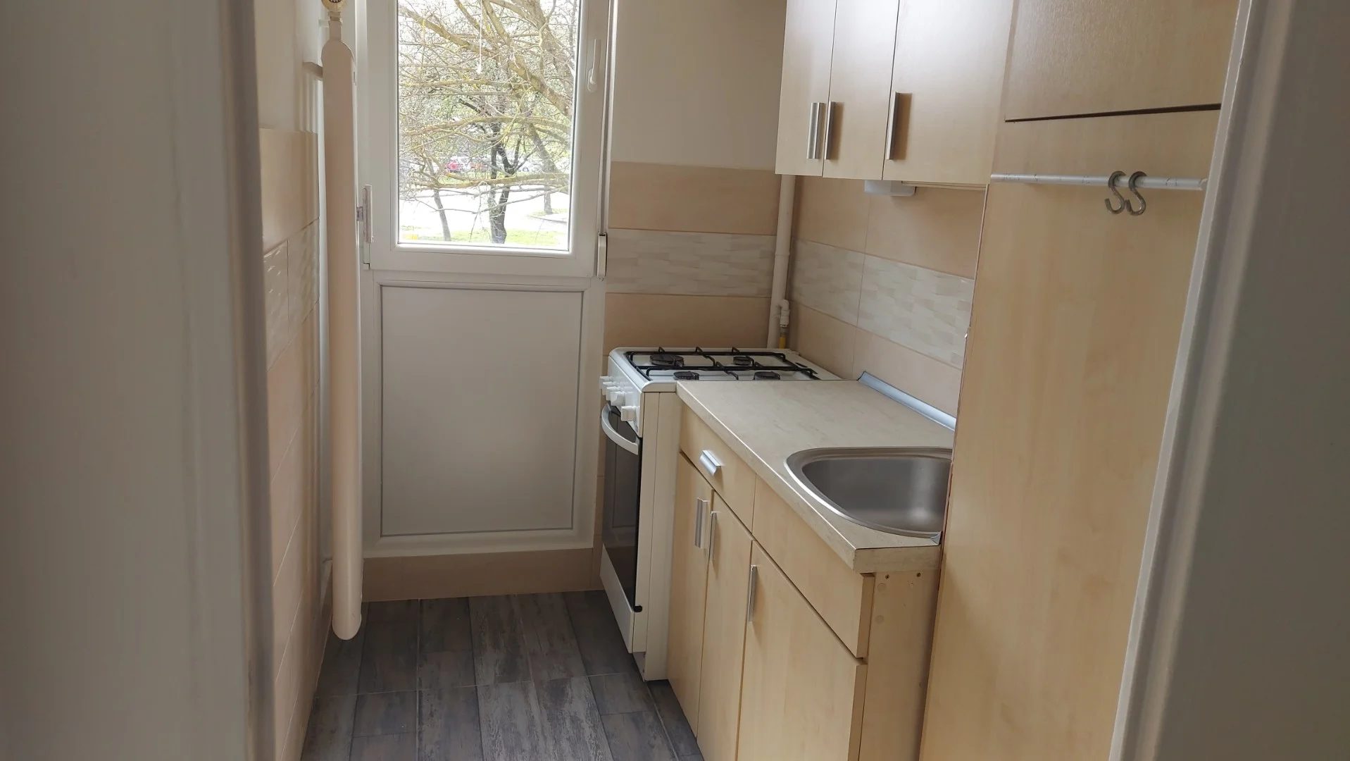 Eladó panel lakás Pécs Olga