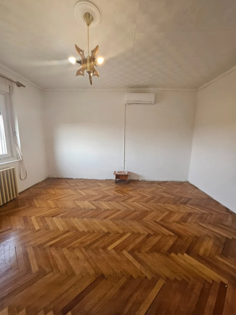 Eladó családi ház Héhalom - Kép 12