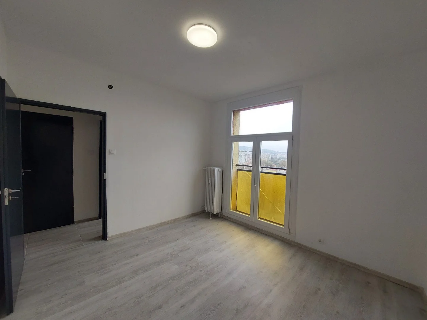 Eladó panel lakás Pécs - Kép 8