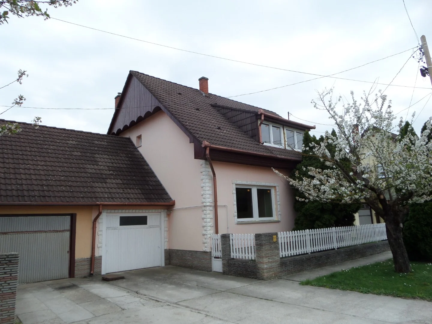 Eladó családi ház Szentlőrinc Kodolányi János - Kép 2