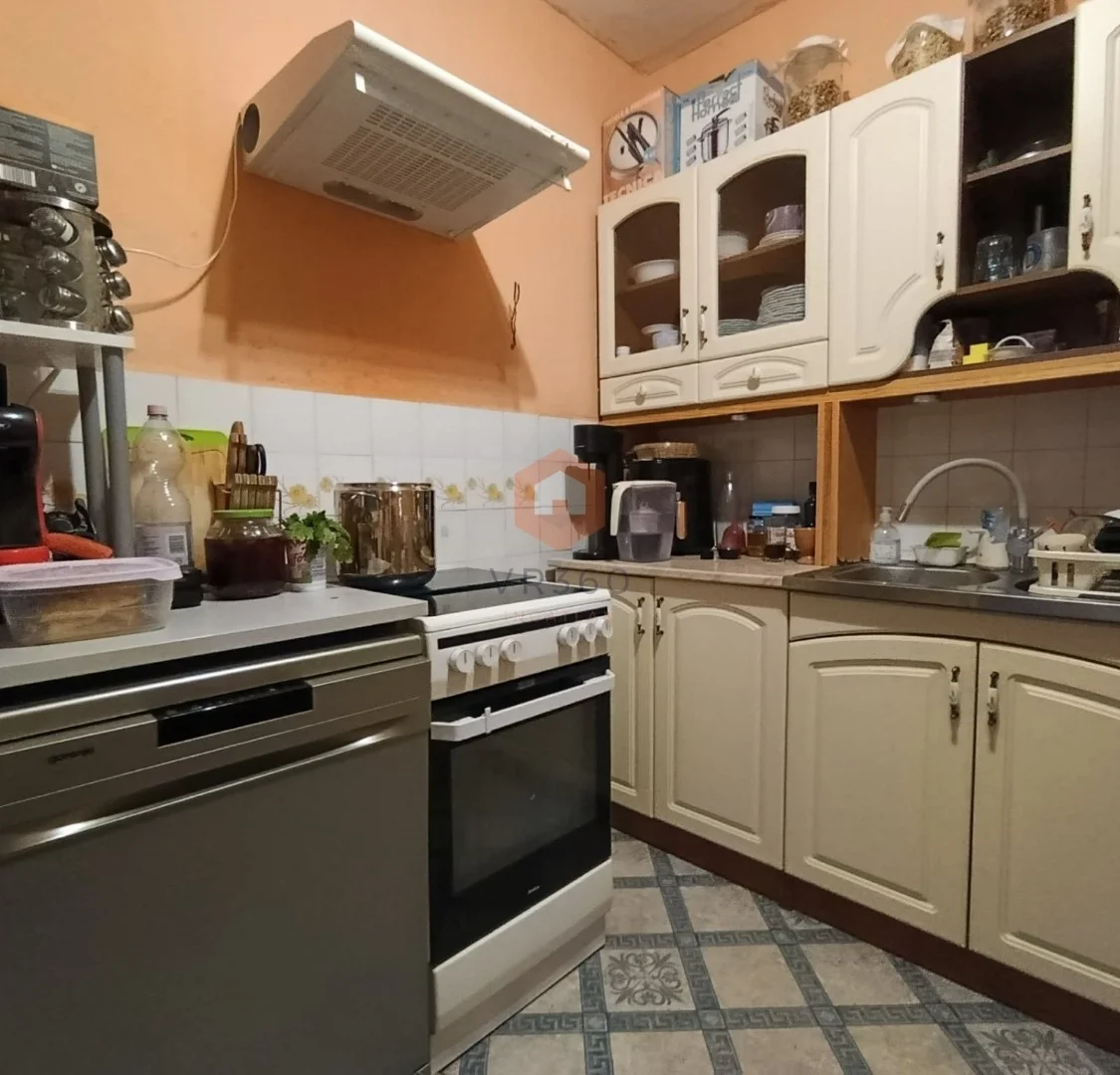 Eladó panel lakás Pécs Aidenger János - Kép 5