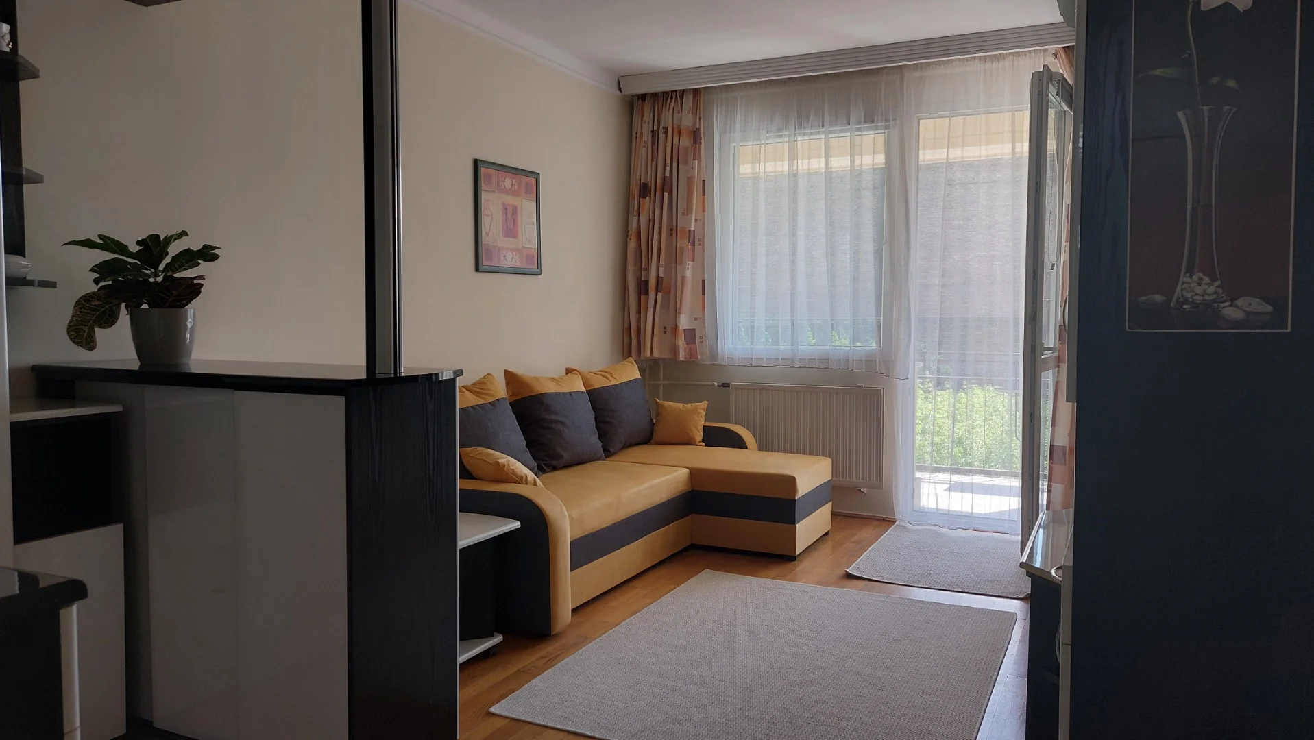 Kiadó tégla lakás Budapest 08. ker. - Kép 3