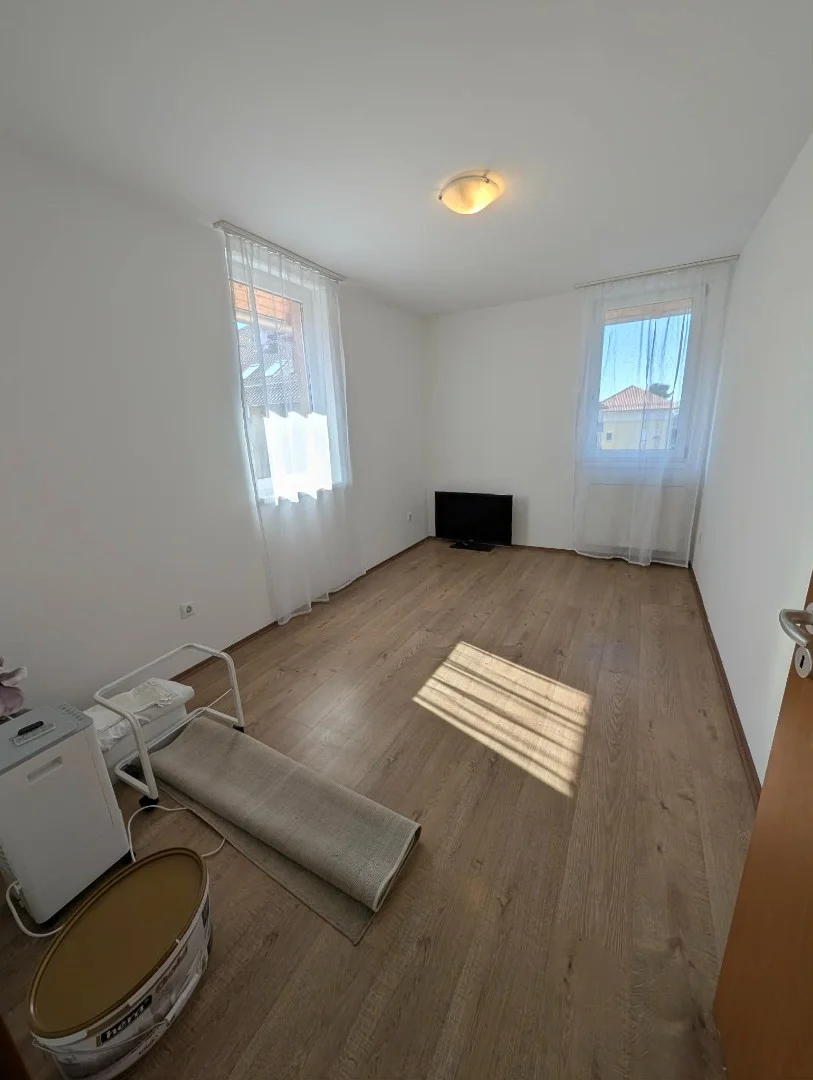 Eladó tégla lakás Pécs Árnyas liget - Kép 9