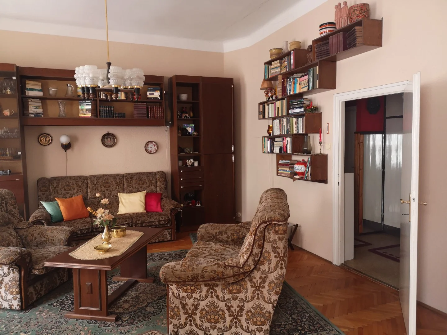 Eladó tégla lakás Székesfehérvár Kossuth utca - Kép 2