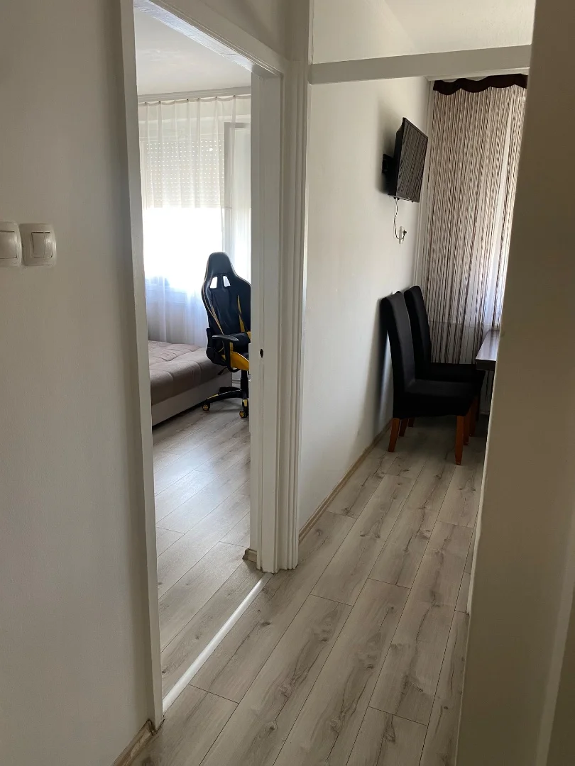 Eladó panel lakás Debrecen Derék utca - Kép 5