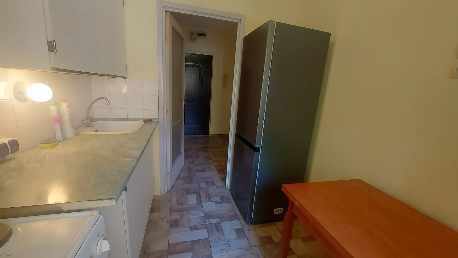 Eladó panel lakás Pécs Maléter Pál - Kép 3