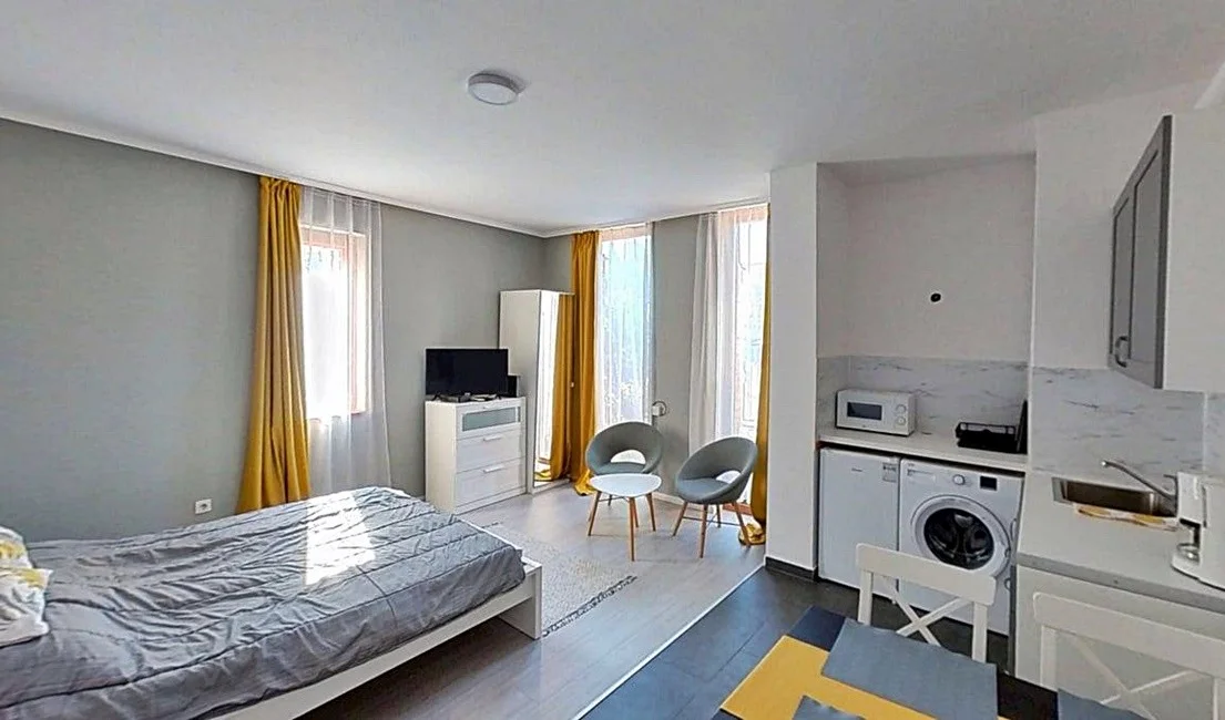 Eladó hotel, szálloda iroda / üzlet / kereskedelmi / szolgáltató Gyula Tiborcz utca - Kép 13