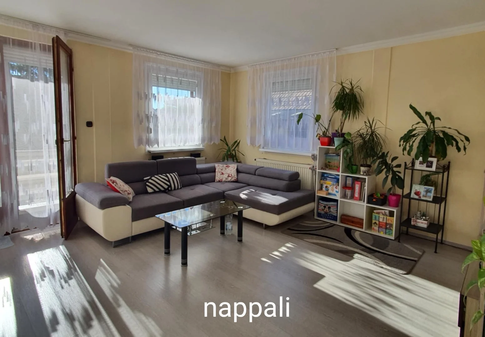 Eladó családi ház Kóka Nagykátai út - Kép 10