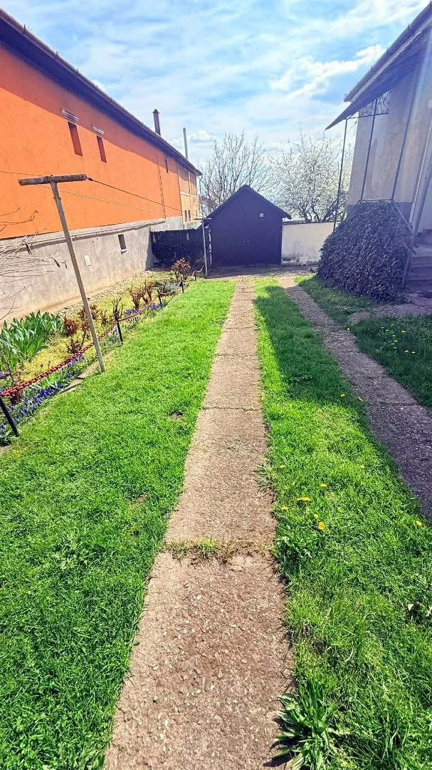 Eladó családi ház Múcsony Deák Ferenc út - Kép 2