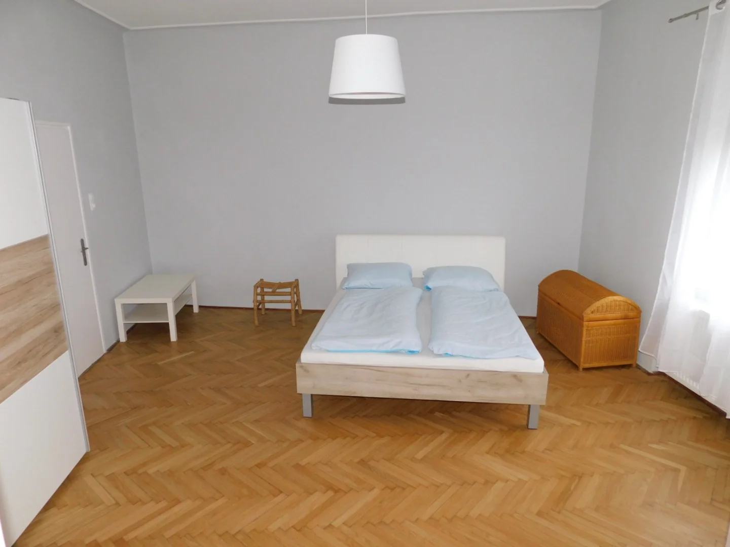 Kiadó tégla lakás Pécs Hungária utca - Kép 5