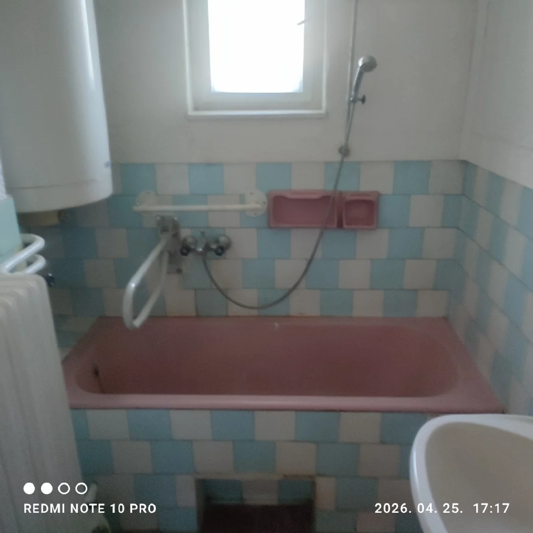 Eladó családi ház Őrtilos Kossuth.ut. - Kép 12