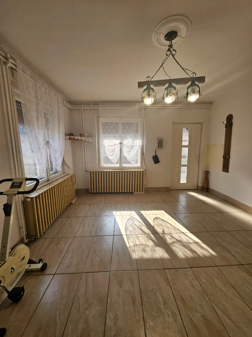 Eladó családi ház Héhalom - Kép 6