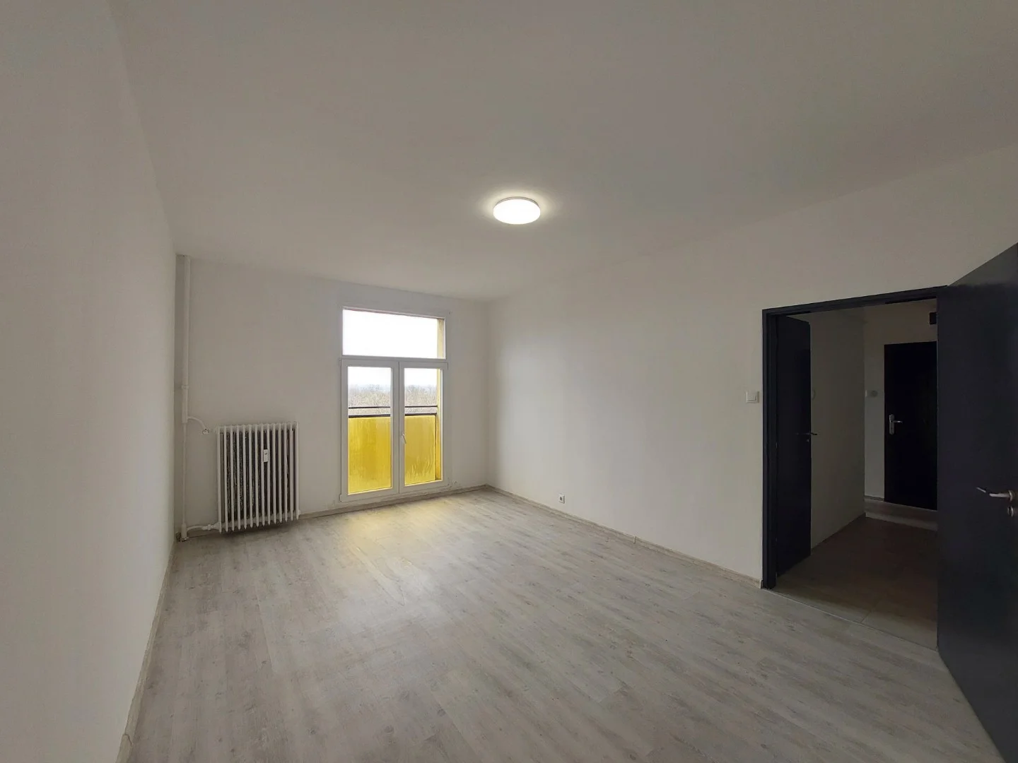 Eladó panel lakás Pécs