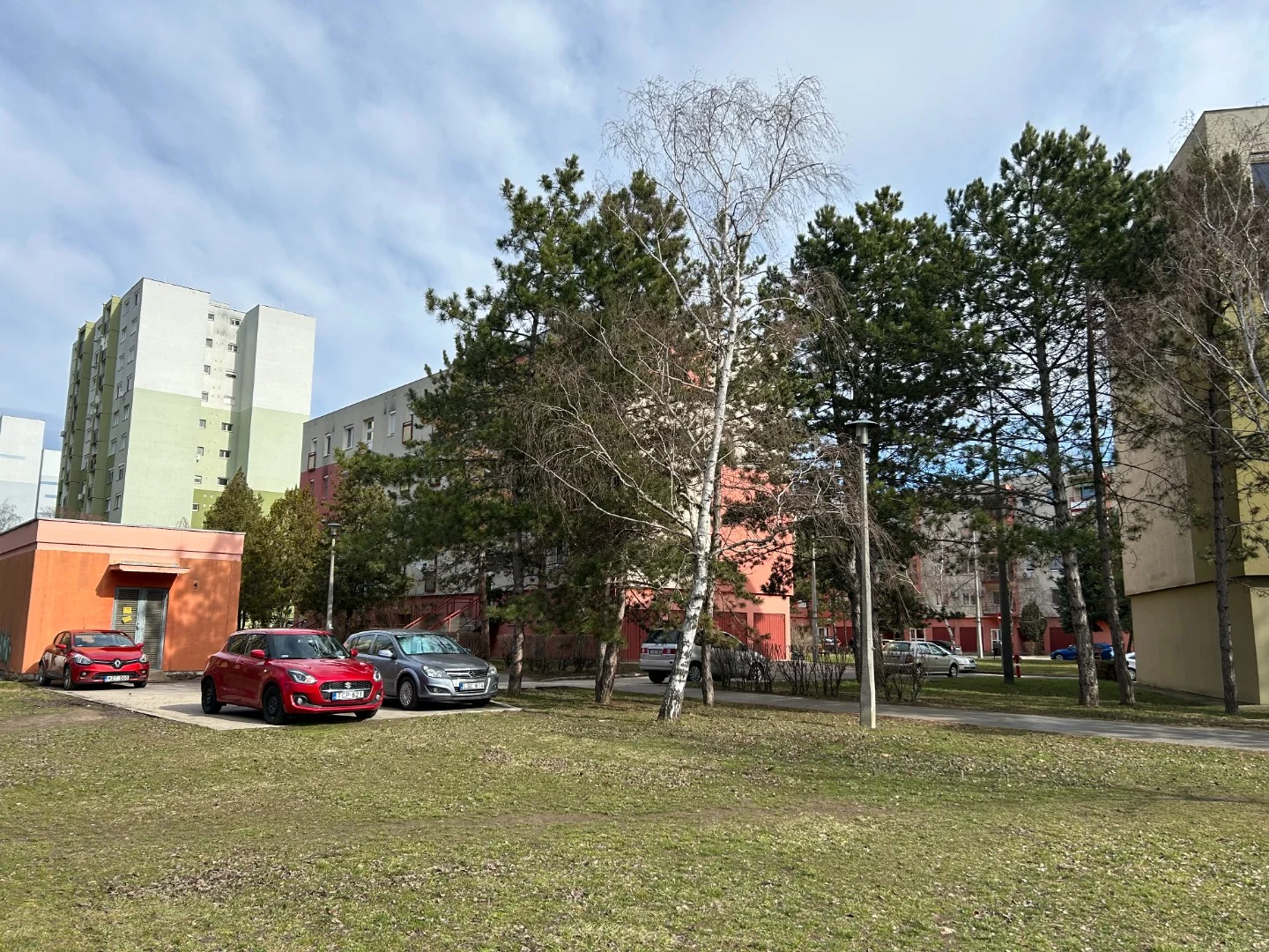 Eladó panel lakás Budaörs Nádasdűlő sétány - Kép 3