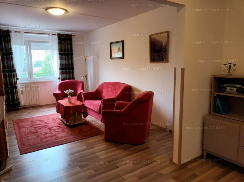 Eladó panel lakás Veszprém Halle